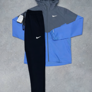 Nike - Blauwe/Grijze vest + Zwarte broek