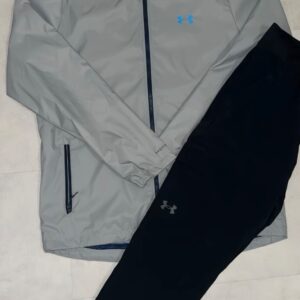 Under Armour - Grijze vest + Zwarte Broek