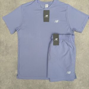 New Balance - Paarse t-shirt + Paarse shorts