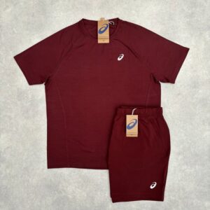 Asics - Rode t-shirt + Rode shorts