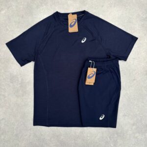 Asics - Blauwe t-shirt + Blauwe shorts