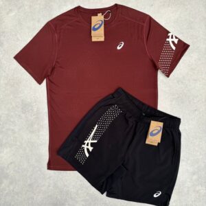 Asics - Rode t-shirt + Zwarte shorts